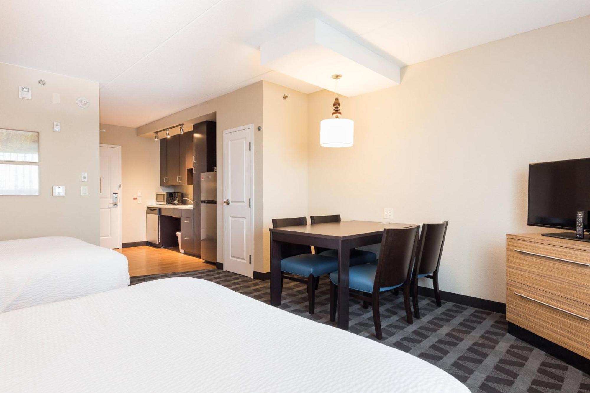 Towneplace Suites By Marriott Edmonton South Dış mekan fotoğraf
