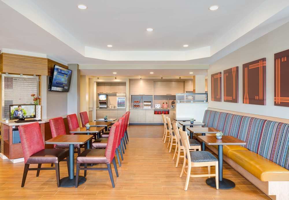 Towneplace Suites By Marriott Edmonton South Dış mekan fotoğraf