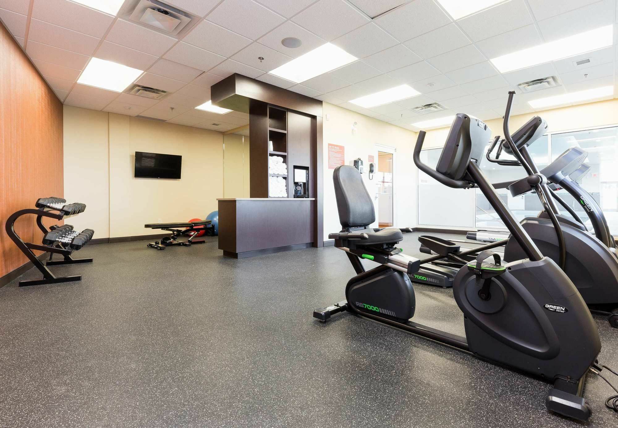Towneplace Suites By Marriott Edmonton South Dış mekan fotoğraf